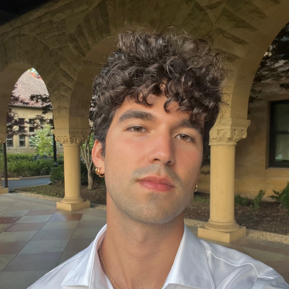 Photo of Ari Barbella-Blaha