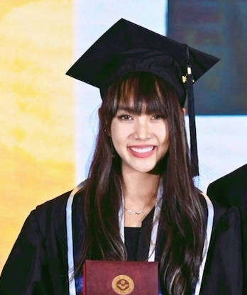 Headshot of Jenny Li